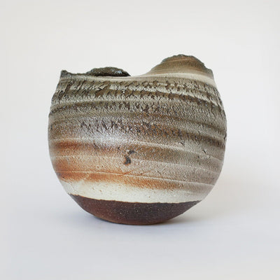 Kazuya Ishida - Dark Vase with Torn Top - imprintspace.com